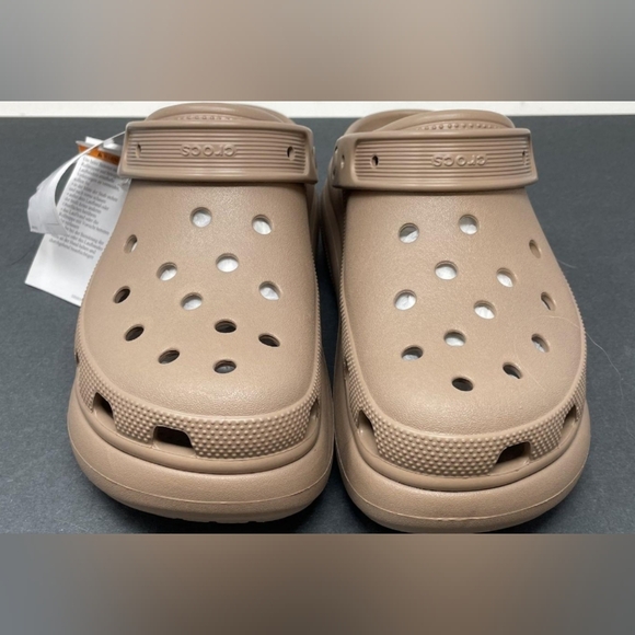 Crocs Tan Crush Platform Clogs Women's Size 9 Men's Size 7 NWT MSRP $64.99 - Picture 5 of 10